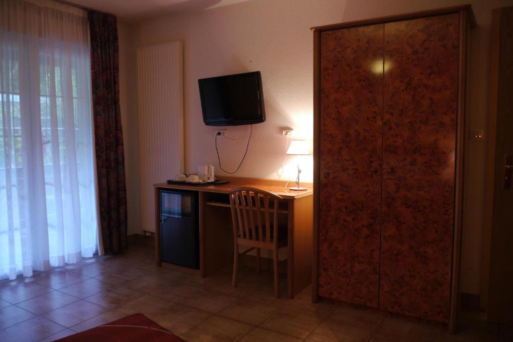 Hotel Sud Alsace Sausheim Room photo